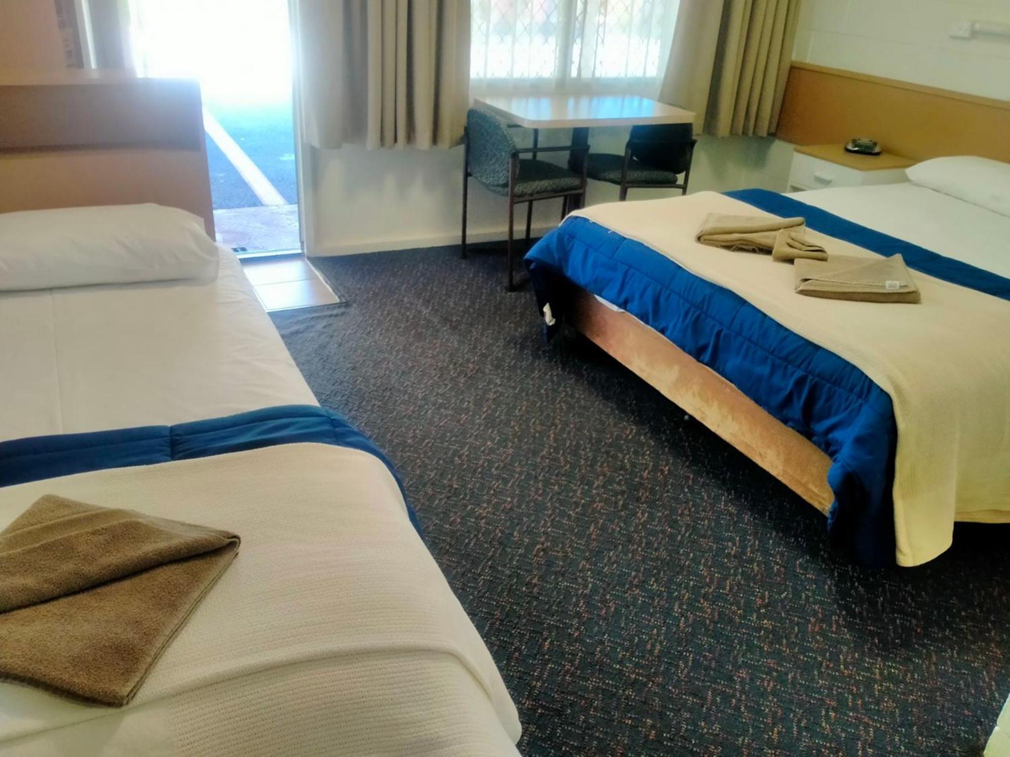 Oakey Motel Buitenkant foto