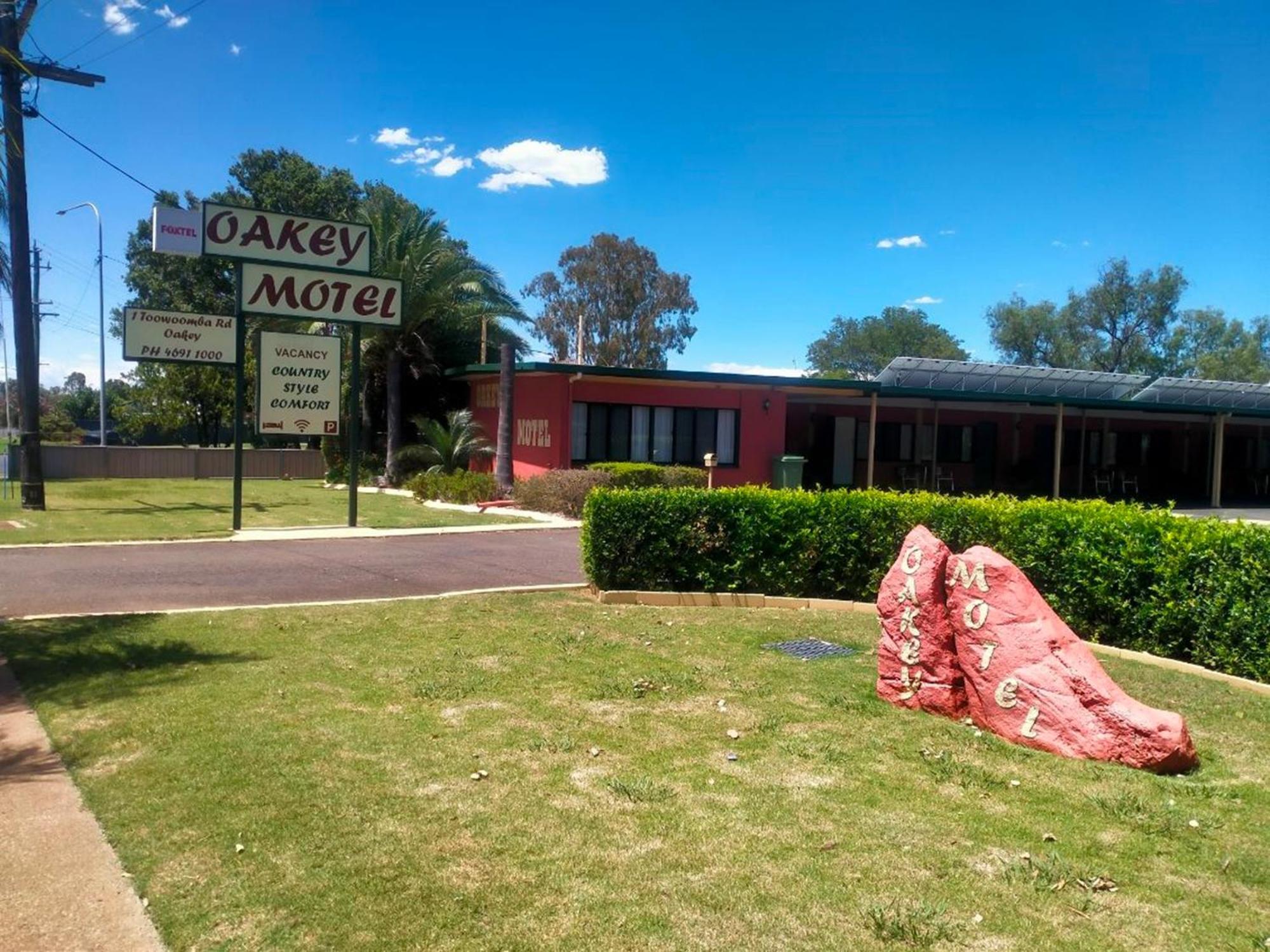 Oakey Motel Buitenkant foto