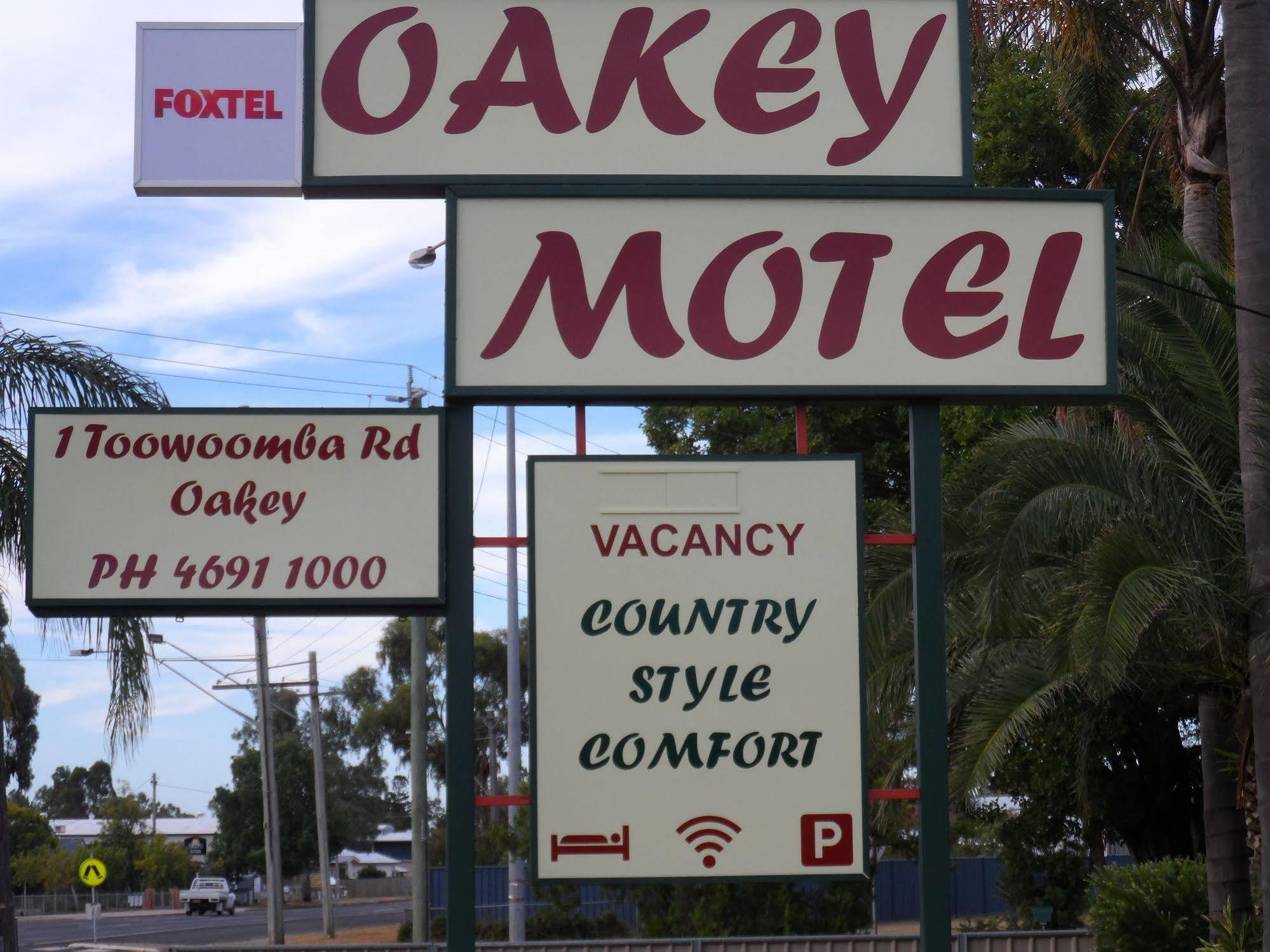 Oakey Motel Buitenkant foto