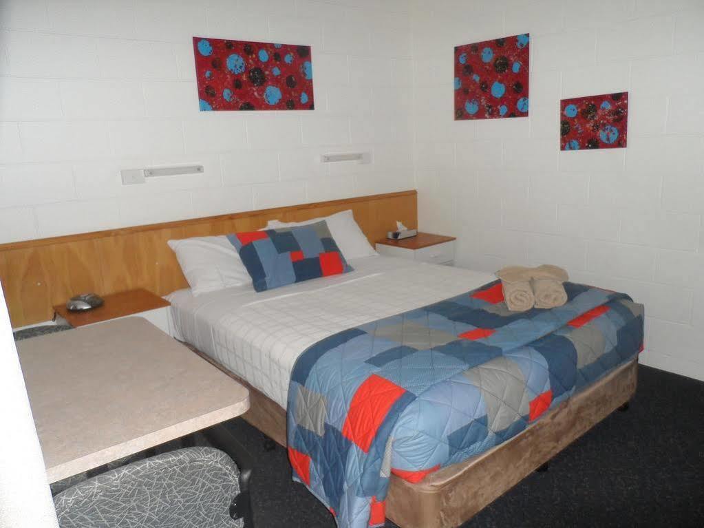 Oakey Motel Buitenkant foto